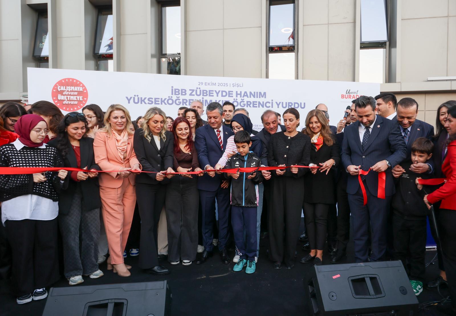 İBB Zübeyde Hanım Yükseköğrenim Kız Öğrenci Yurdu Hizmete Açıldı - 3