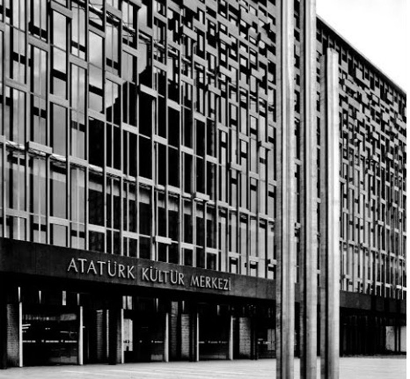 Atatürk Kültür Merkezi  Galeri 9