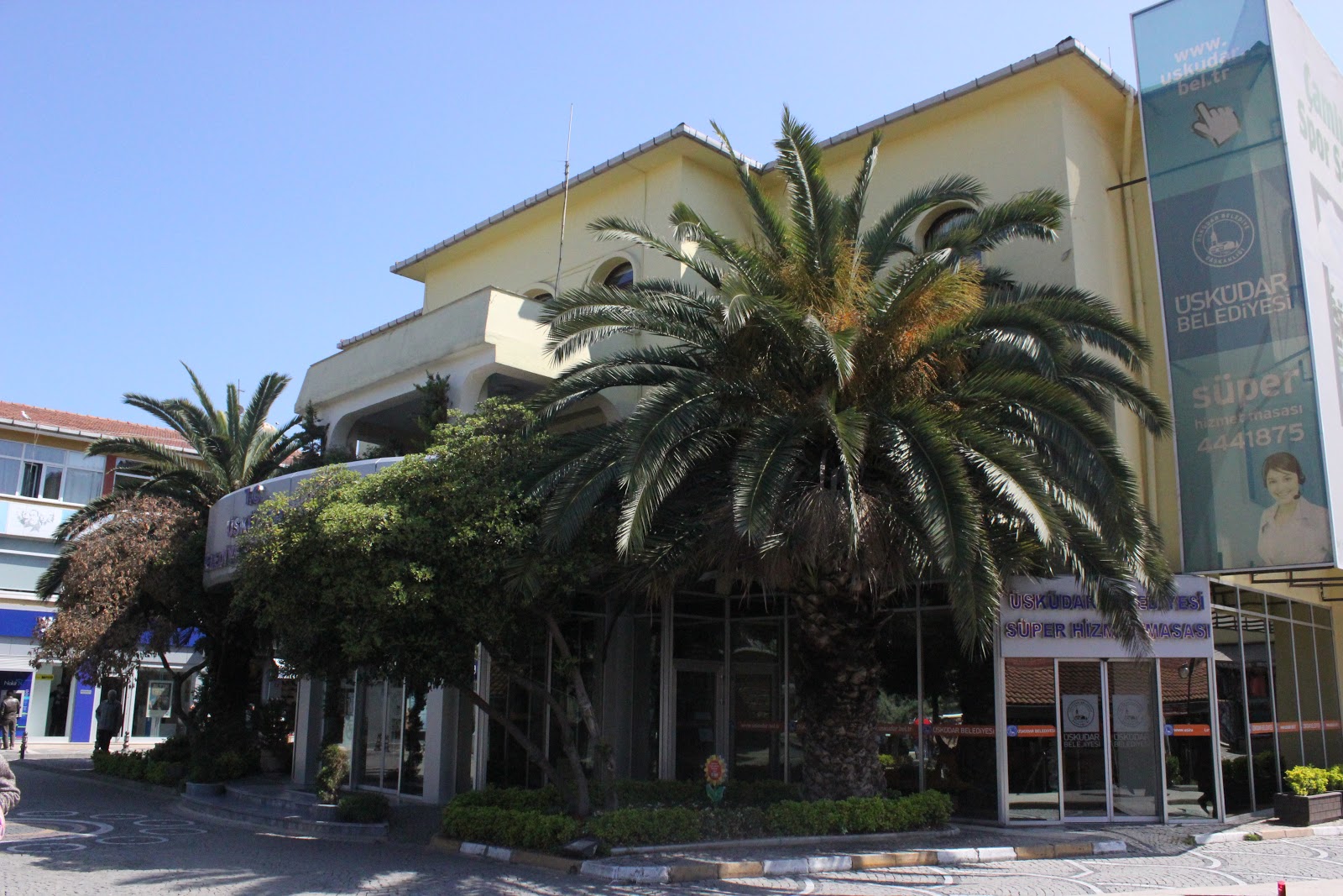 Üsküdar Belediyesi Hizmet Binası